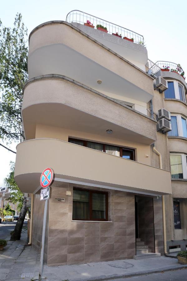 Deluxe 2 Studios City Center 布尔加斯 外观 照片