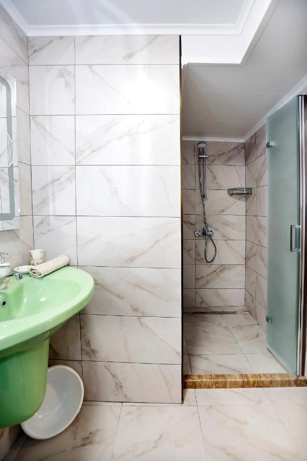Deluxe 2 Studios City Center 布尔加斯 外观 照片