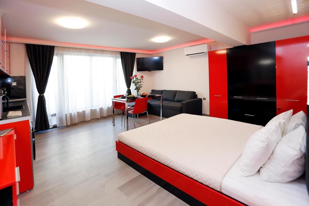 Deluxe 2 Studios City Center 布尔加斯 外观 照片
